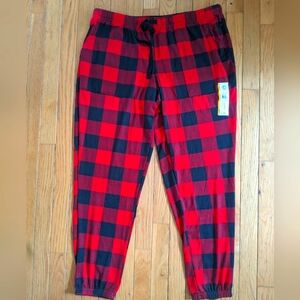 NWT women's Joyspun Buffalo plaid joggers Size Large